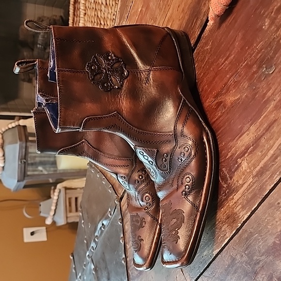 Mark Nason custom leather boots Size 9